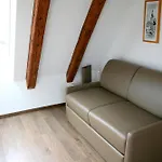 Waldvogel Ferienzimmer Klimatisiert אורחן *