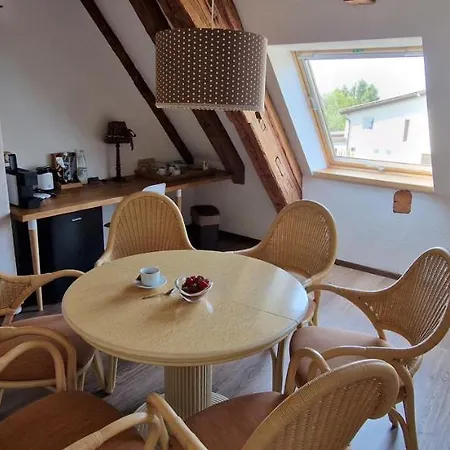 Inn Waldvogel Ferienzimmer Klimatisiert *