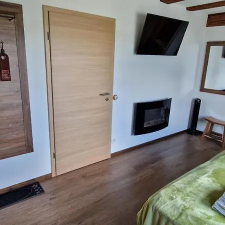 Waldvogel Ferienzimmer *