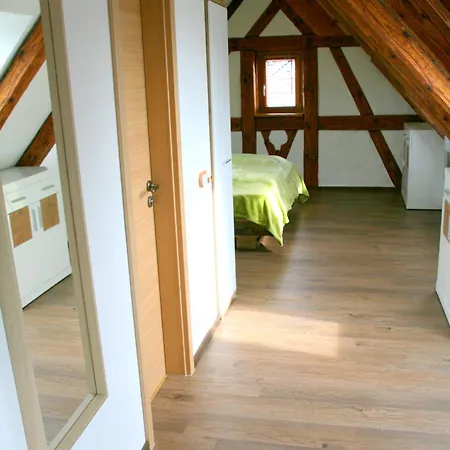 Waldvogel Ferienzimmer Klimatisiert * Immenstaad am Bodensee